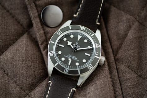 tudor silver scuba watch